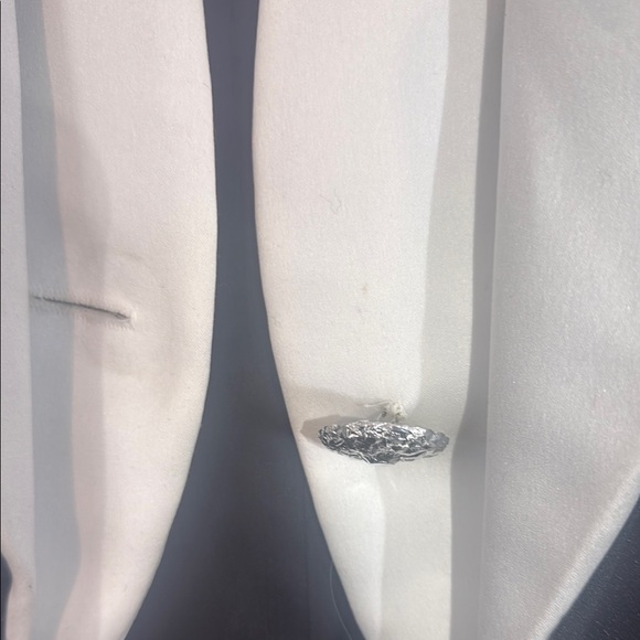 Alex Black and White Blazer - Picture 11 of 13